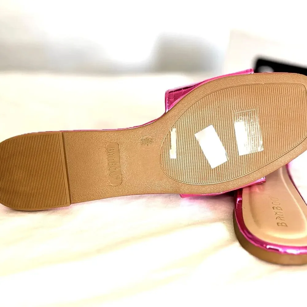 Bamboo Buzzing-13 Slide Sandals Womens 8.5 Hot Pink Metallic Gold Chain NIB